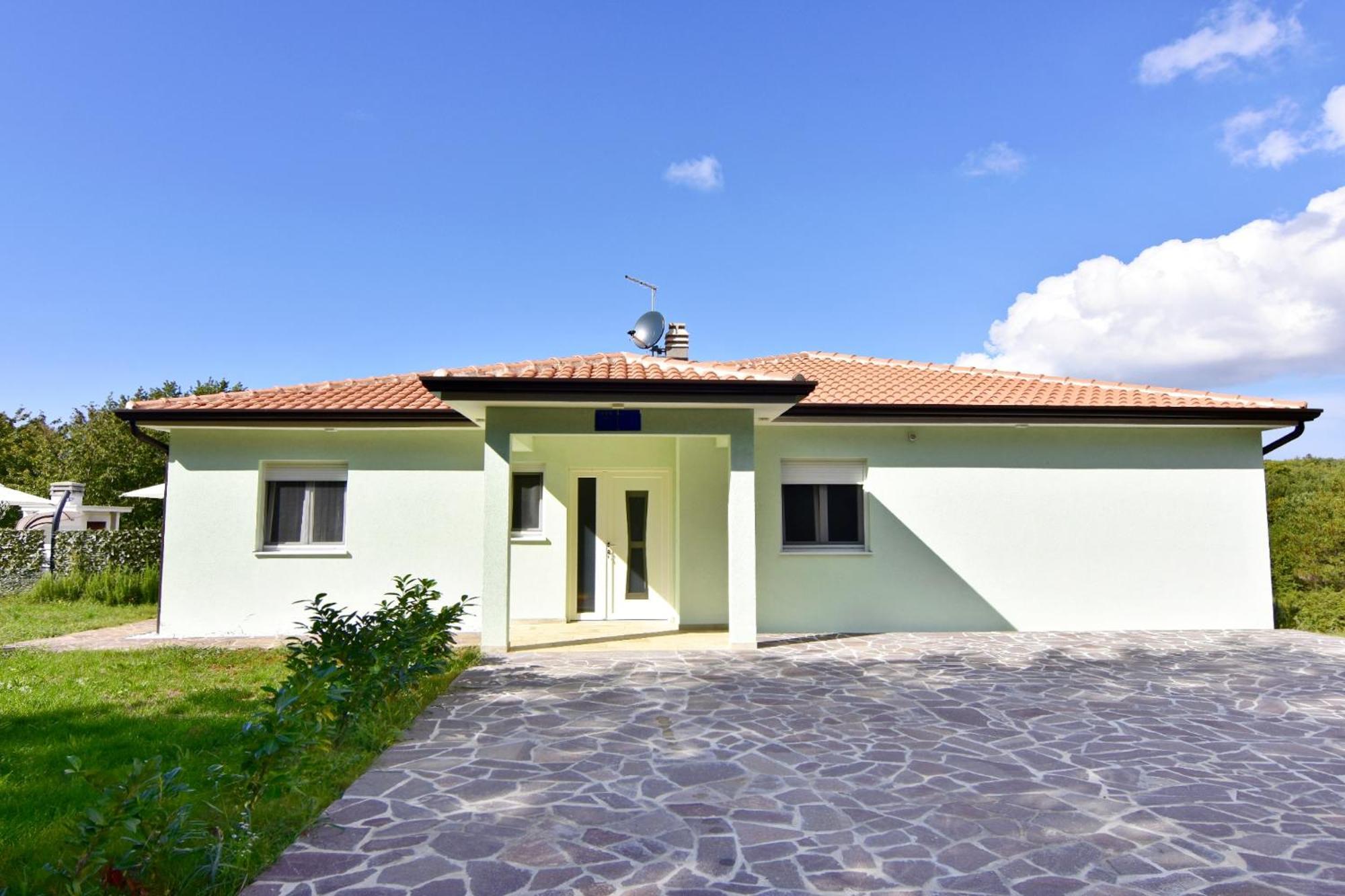 Family Friendly House With A Swimming Pool Buroli, - 22400 Umag