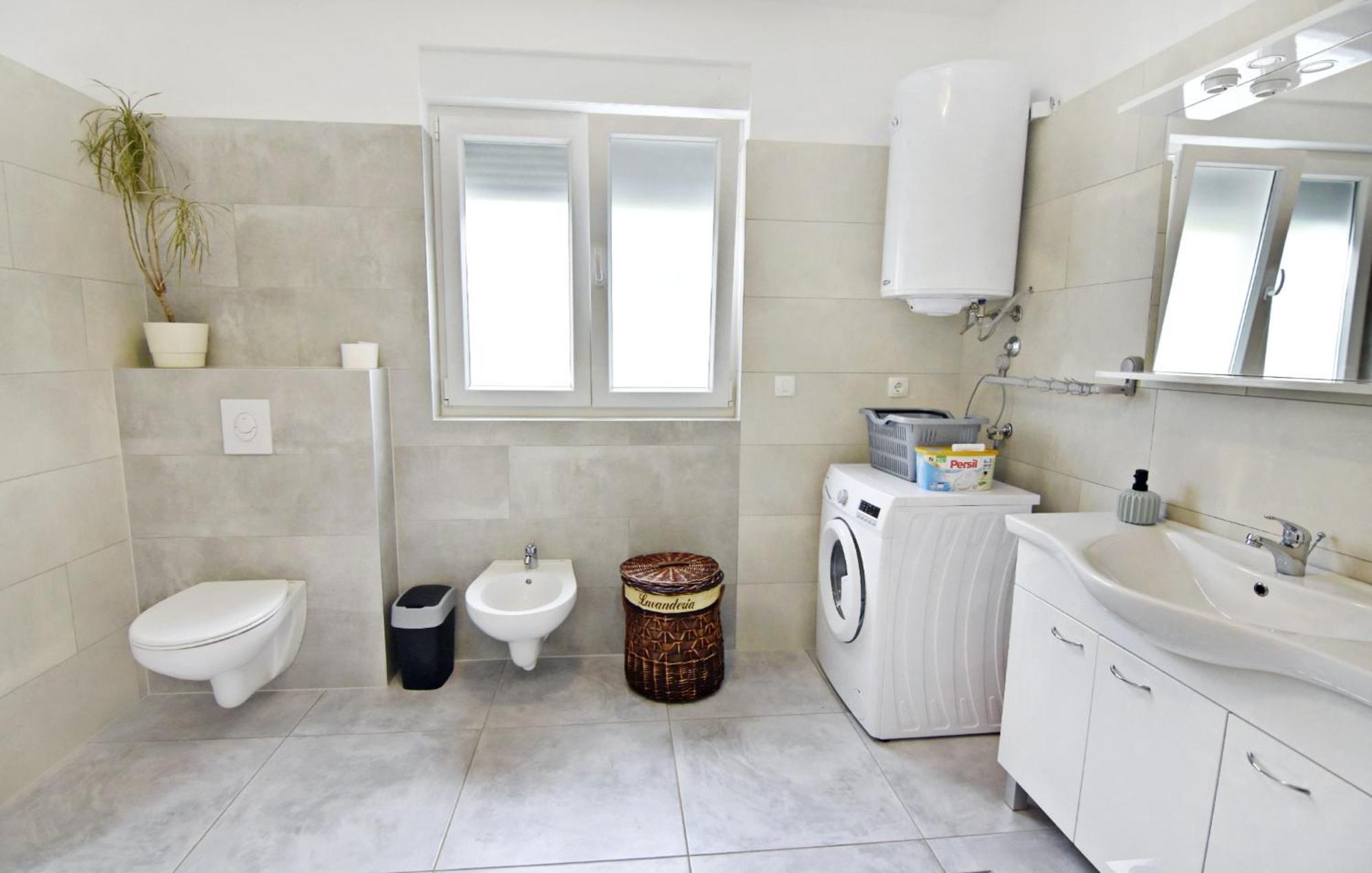 Family Friendly House With A Swimming Pool Buroli, - 22400