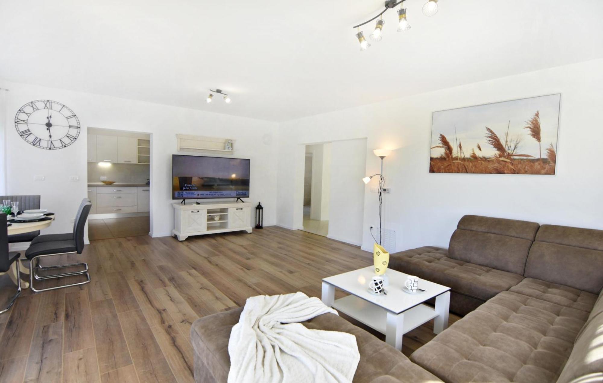 Family Friendly House With A Swimming Pool Buroli, - 22400